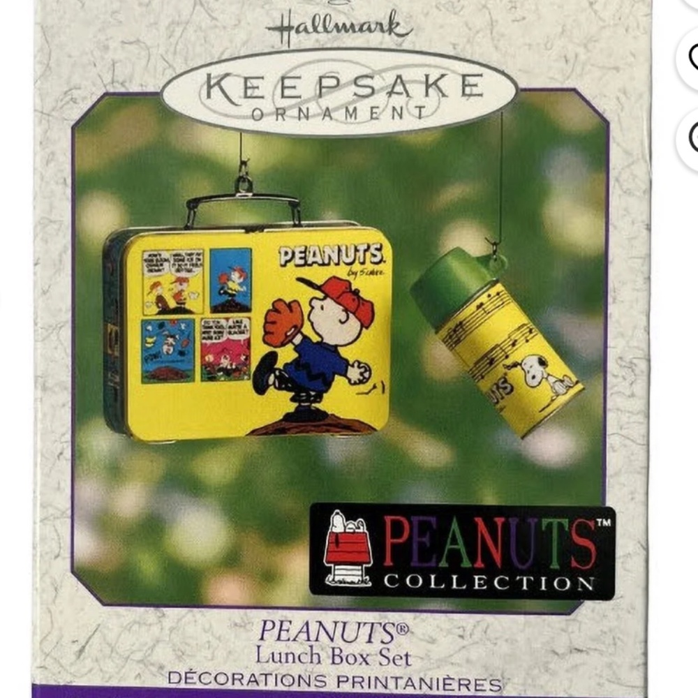 This Peanuts lunch box set of 2 Hallmark Keepsake Christmas - Picture 5 of 5